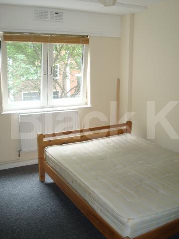 			NEW INSTRUCTION, 4 Bedroom, 1 bath, 1 reception Flat			 Agden street, Clerkenwell / Old street